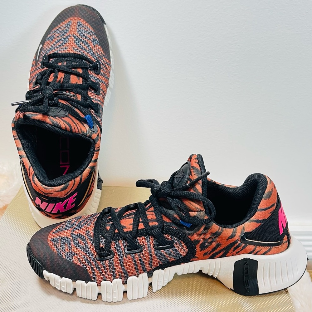 Nike Free Metcon 4 size 6 training shoe - Picture 9 of 10